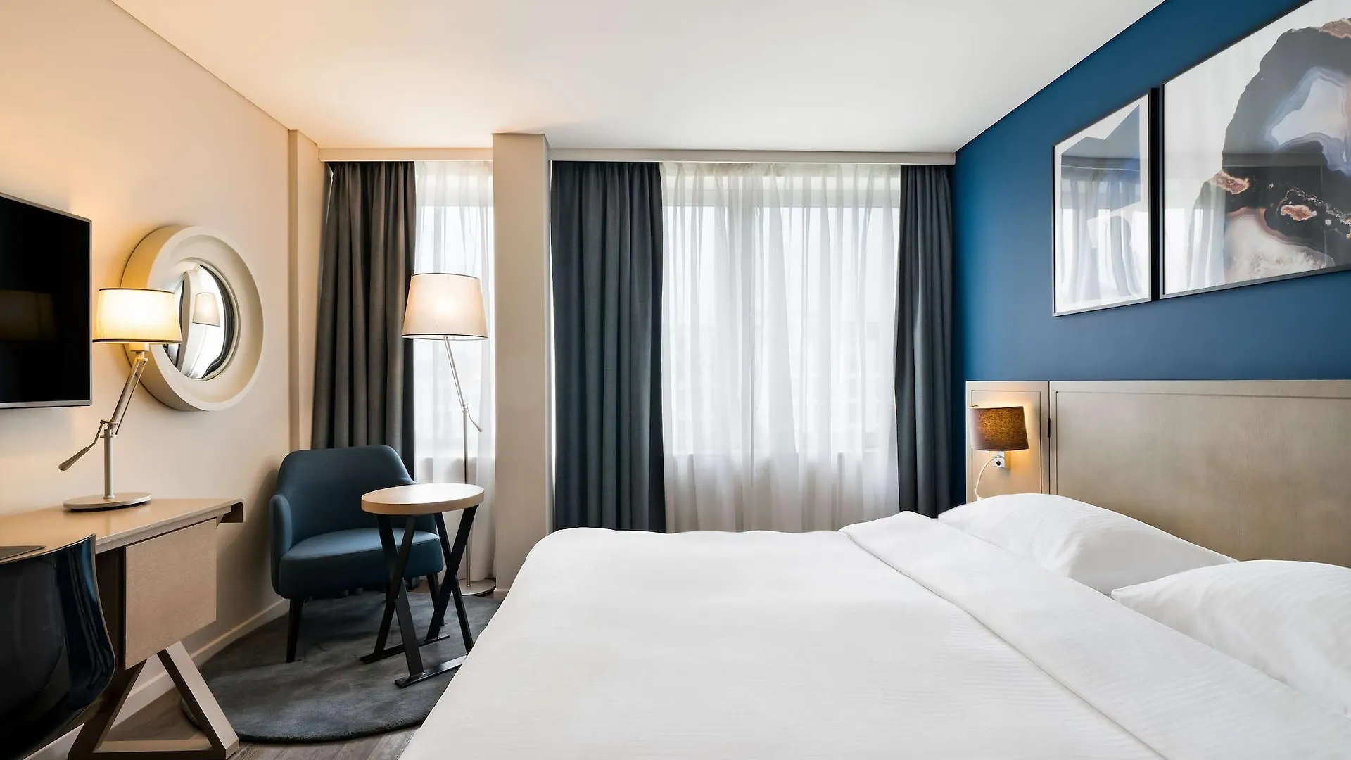 Park Inn By Radisson Antwerp City Centre Hotel