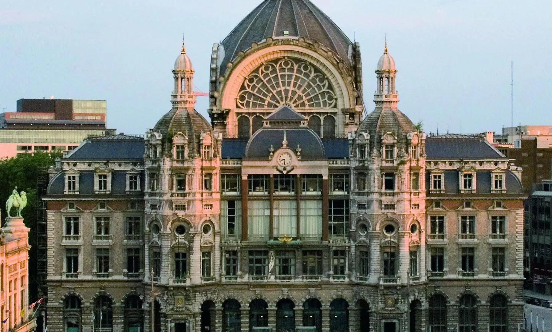 Park Inn By Radisson Antwerp City Centre Hotel
