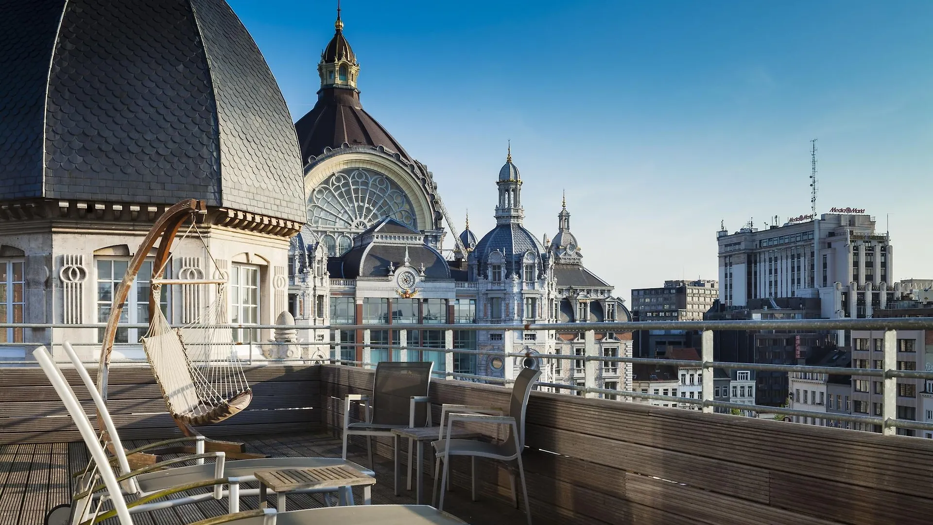 Park Inn By Radisson Antwerp City Centre Hotel
